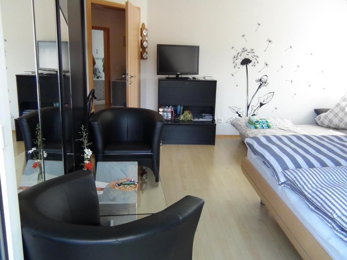 Bed and Breakfast Haus Erika Am Weg Kesswil Номер фото